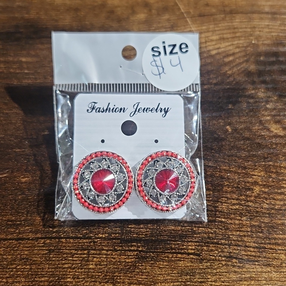 Large 2ct Earrings – Stunning Costume Jewelry